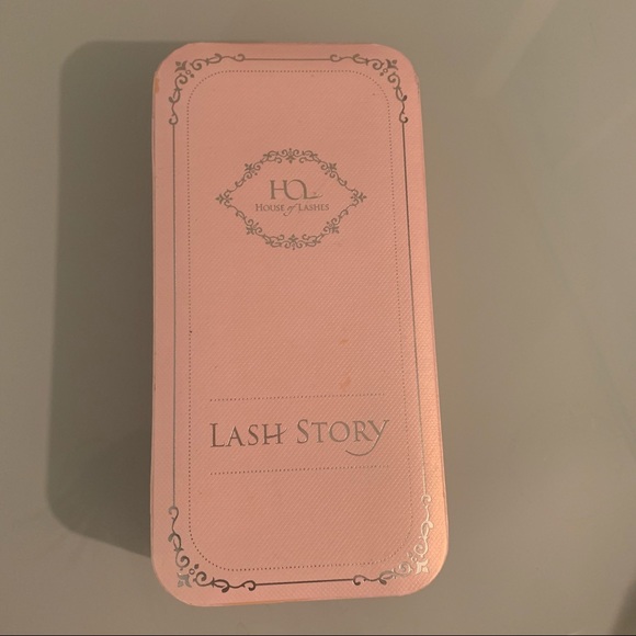 House of Lashes - Partial Set - Picture 3 of 3